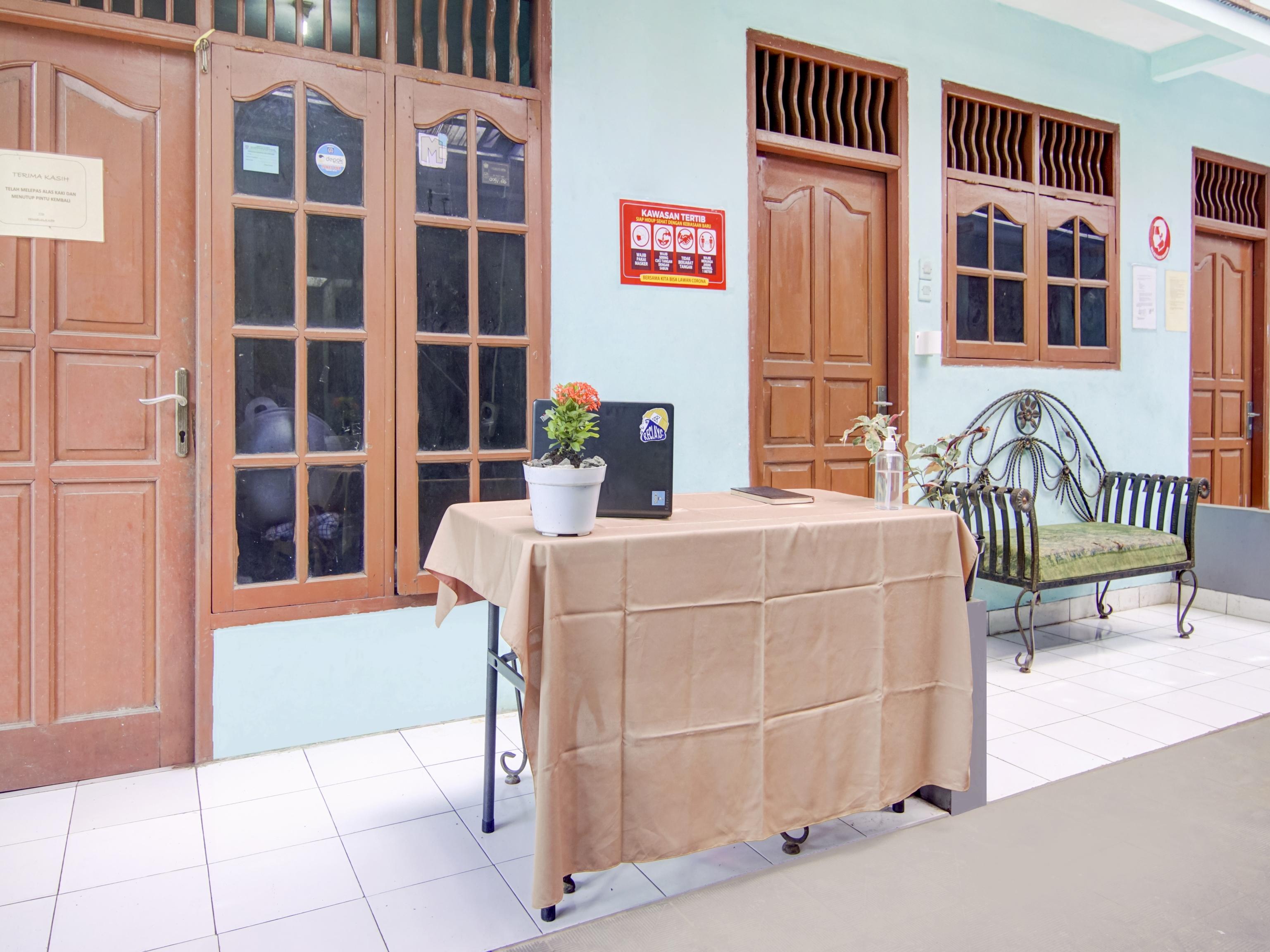 Spot On 3979 Wisma Purimas Syariah Depok Exterior photo